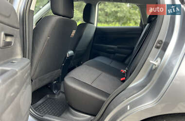 Внедорожник / Кроссовер Mitsubishi ASX 2012 в 