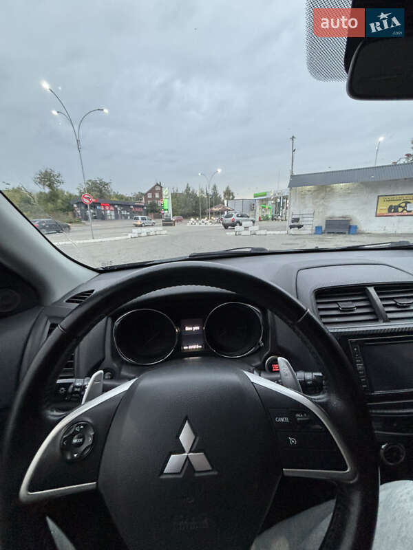 Внедорожник / Кроссовер Mitsubishi ASX 2014 в Черновцах