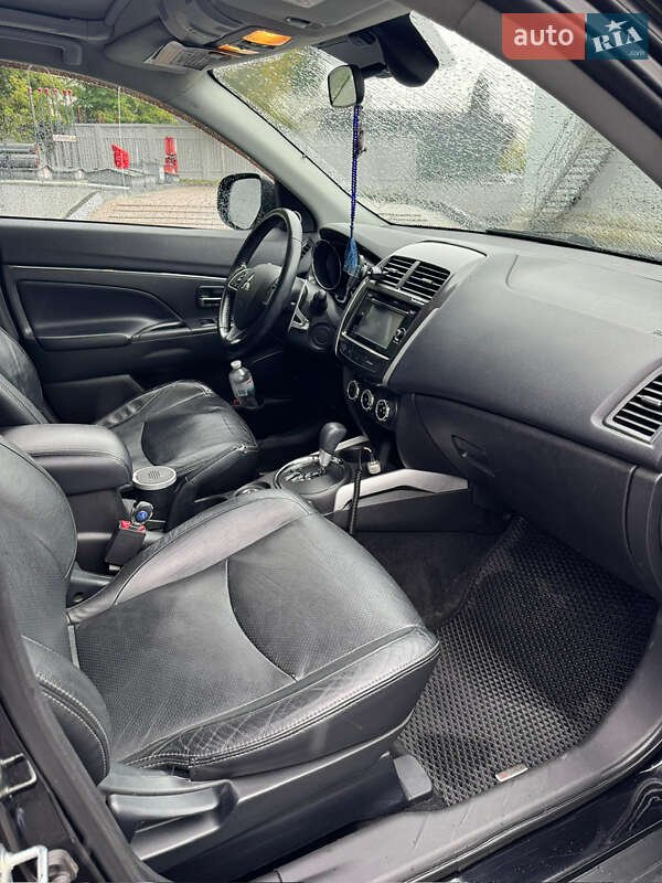 Позашляховик / Кросовер Mitsubishi ASX 2014 в Києві