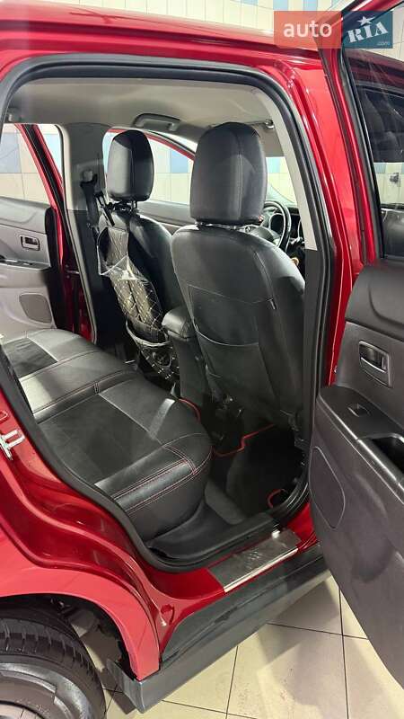 Внедорожник / Кроссовер Mitsubishi ASX 2013 в Ирпене