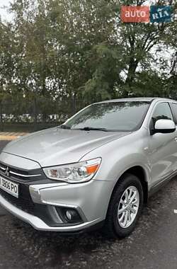 Внедорожник / Кроссовер Mitsubishi ASX 2018 в 