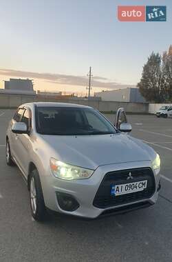 Внедорожник / Кроссовер Mitsubishi ASX 2013 в 