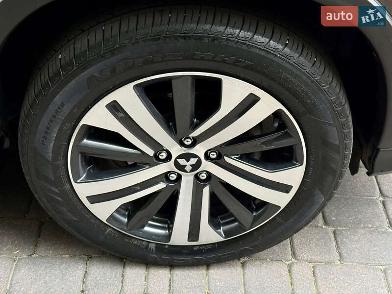 Внедорожник / Кроссовер Mitsubishi ASX 2020 в Киеве фото 16 Внедорожник / Кроссовер Mitsubishi ASX 2020 в Киеве