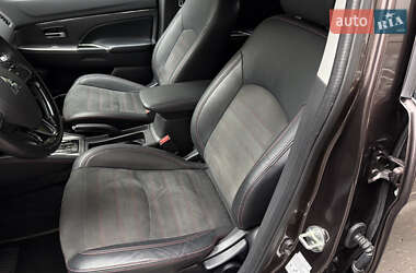 Внедорожник / Кроссовер Mitsubishi ASX 2020 в 