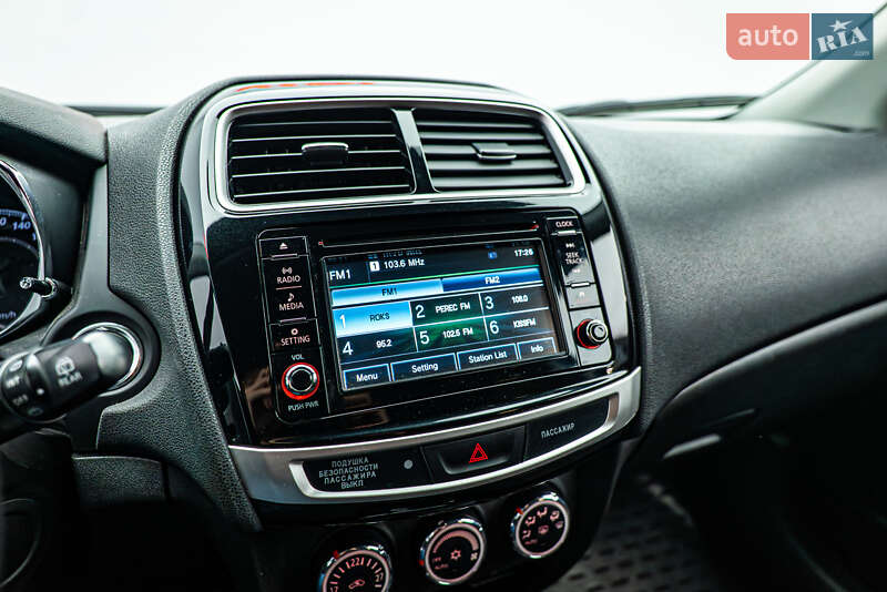 Внедорожник / Кроссовер Mitsubishi ASX 2017 в Киеве