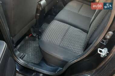 Внедорожник / Кроссовер Mitsubishi ASX 2011 в 
