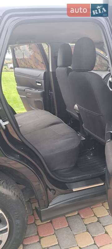 Позашляховик / Кросовер Mitsubishi ASX 2011 в Житомирі фото 16 Позашляховик / Кросовер Mitsubishi ASX 2011 в Житомирі