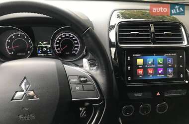 Внедорожник / Кроссовер Mitsubishi ASX 2019 в 
