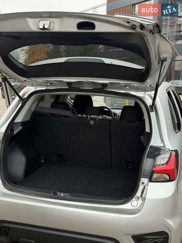 Внедорожник / Кроссовер Mitsubishi ASX 2022 в Белой Церкви