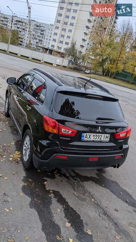 Mitsubishi ASX 2011