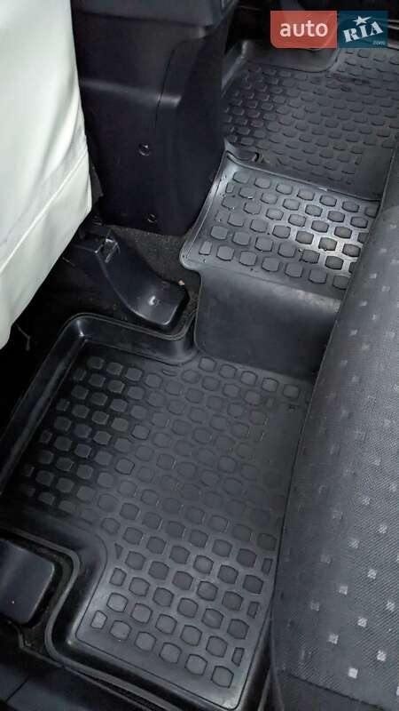 Внедорожник / Кроссовер Mitsubishi ASX 2011 в Харькове фото 27 Внедорожник / Кроссовер Mitsubishi ASX 2011 в Харькове