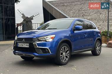 Позашляховик / Кросовер Mitsubishi ASX 2016 в Києві
