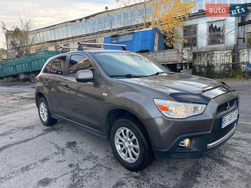 Внедорожник / Кроссовер Mitsubishi ASX 2011 в Полтаве