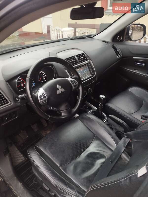 Внедорожник / Кроссовер Mitsubishi ASX 2011 в Костополе фото 7 Внедорожник / Кроссовер Mitsubishi ASX 2011 в Костополе