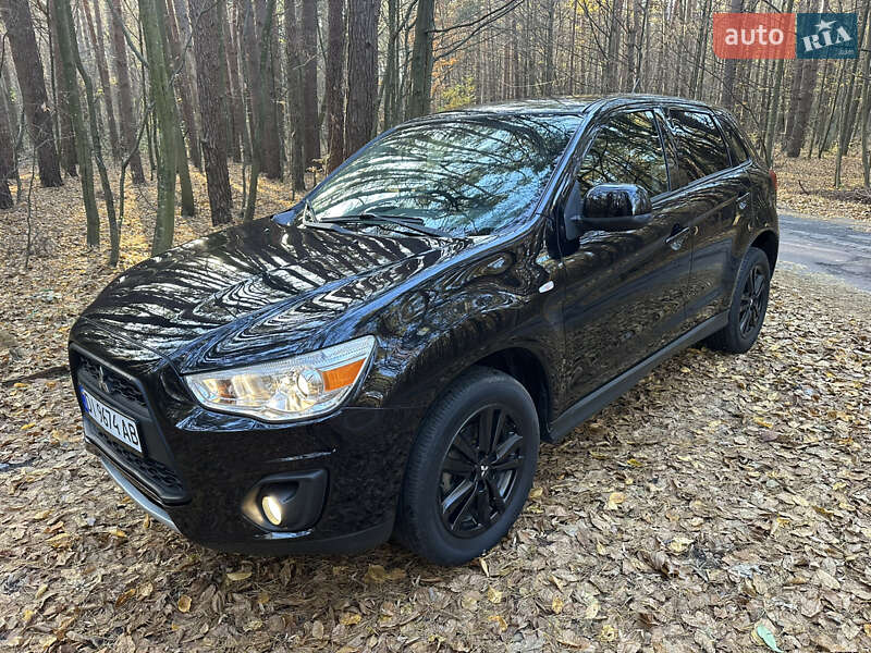 Позашляховик / Кросовер Mitsubishi ASX 2015 в Житомирі