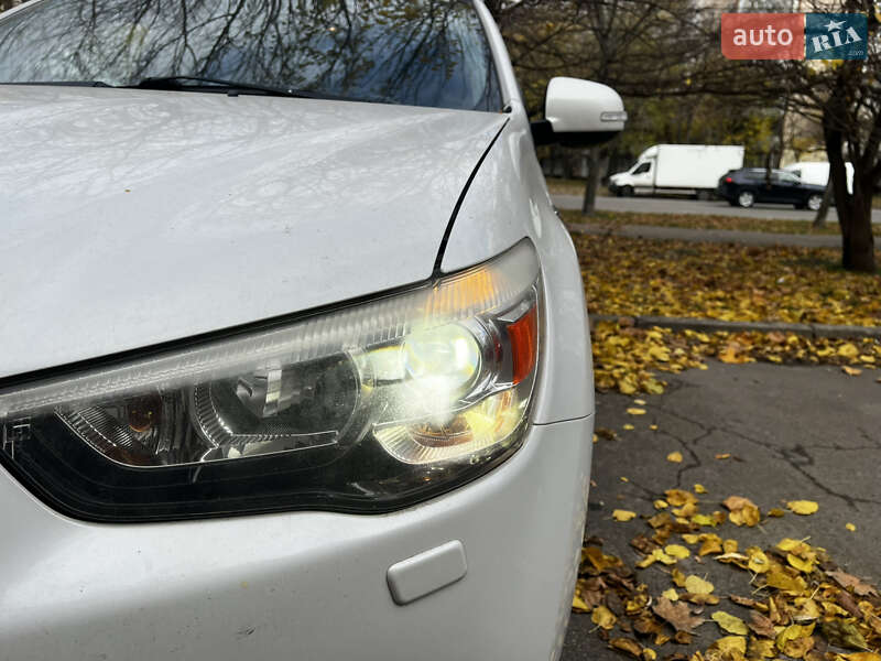 Позашляховик / Кросовер Mitsubishi ASX 2010 в Києві фото 16 Позашляховик / Кросовер Mitsubishi ASX 2010 в Києві