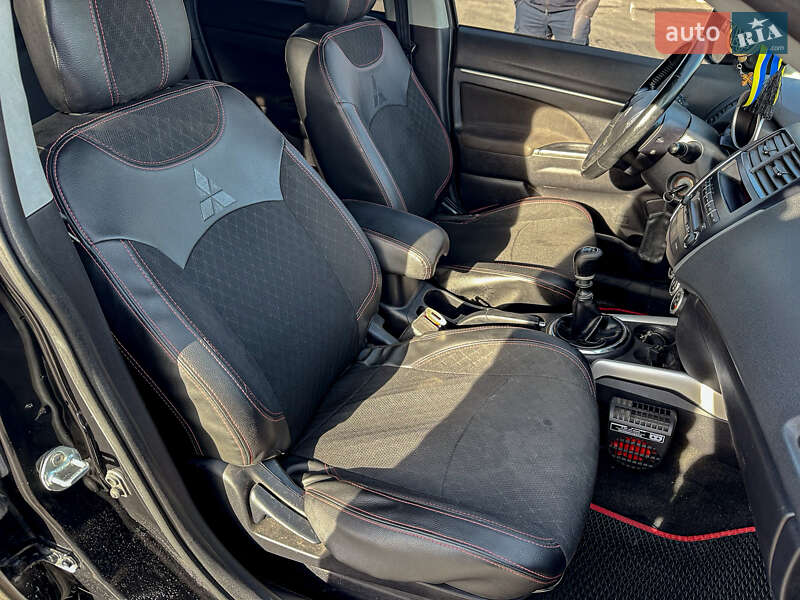 Позашляховик / Кросовер Mitsubishi ASX 2011 в Радивиліві фото 84 Позашляховик / Кросовер Mitsubishi ASX 2011 в Радивиліві