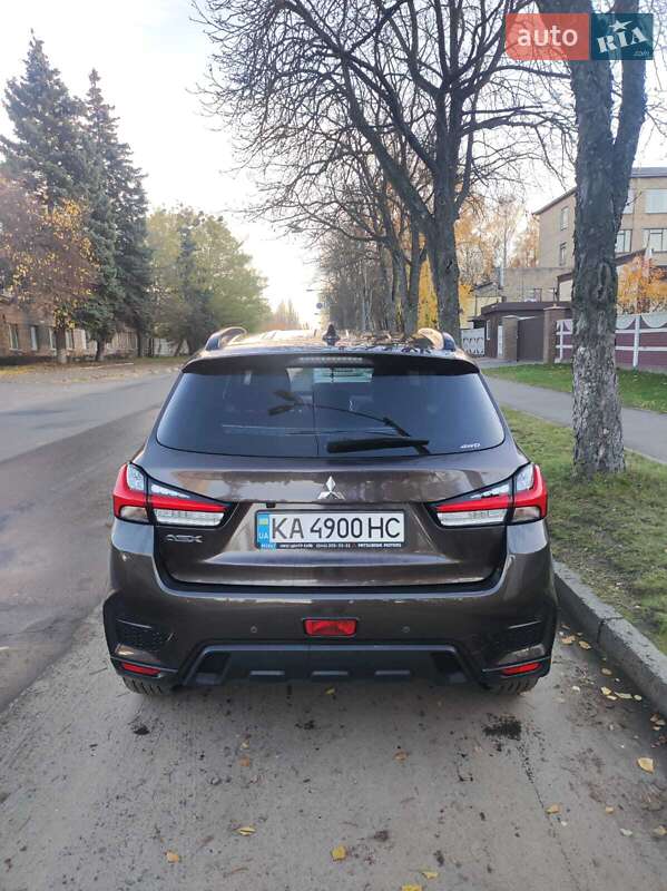 Внедорожник / Кроссовер Mitsubishi ASX 2021 в Киеве