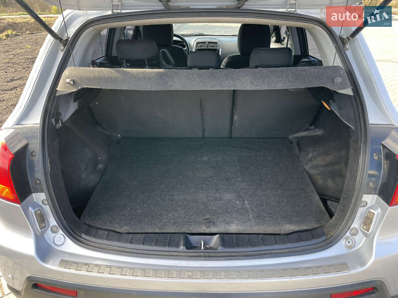 Позашляховик / Кросовер Mitsubishi ASX 2010 в Турійську