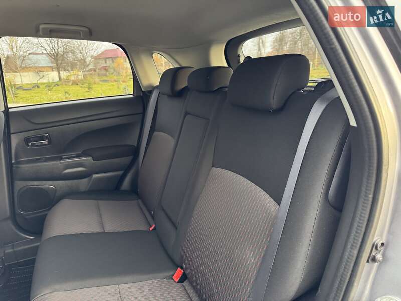 Внедорожник / Кроссовер Mitsubishi ASX 2017 в Коломые