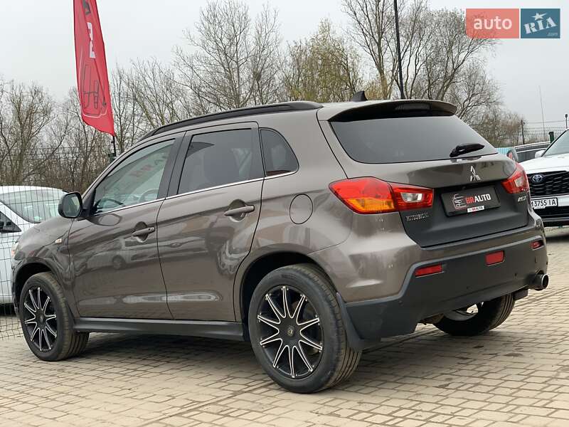 Позашляховик / Кросовер Mitsubishi ASX 2011 в Бердичеві фото 17 Позашляховик / Кросовер Mitsubishi ASX 2011 в Бердичеві