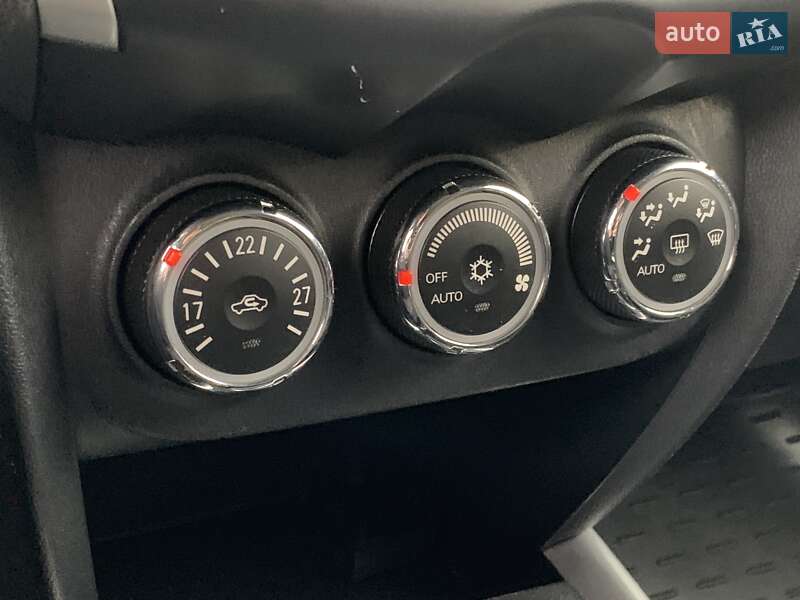 Позашляховик / Кросовер Mitsubishi ASX 2011 в Бердичеві фото 51 Позашляховик / Кросовер Mitsubishi ASX 2011 в Бердичеві