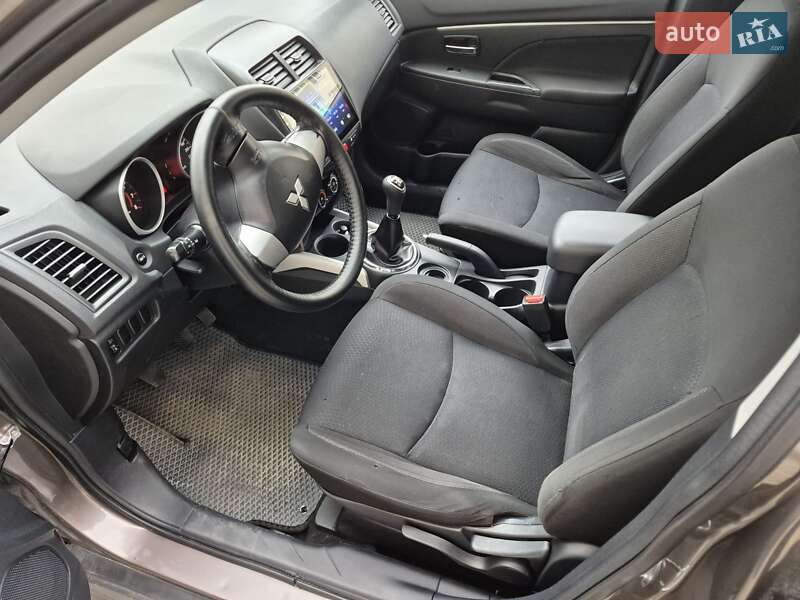 Внедорожник / Кроссовер Mitsubishi ASX 2011 в Львове