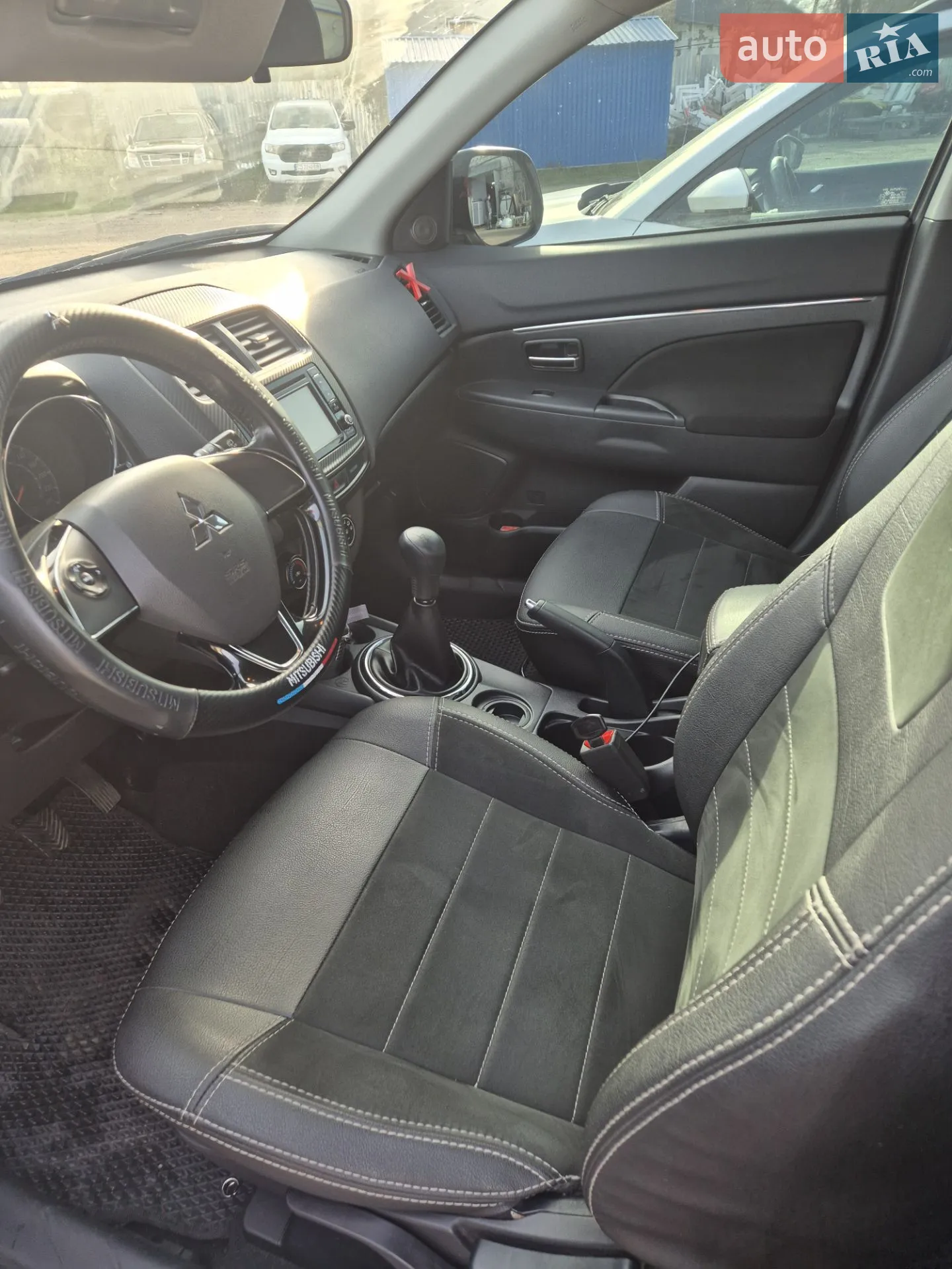 2017 Mitsubishi ASX - мініатюра 10