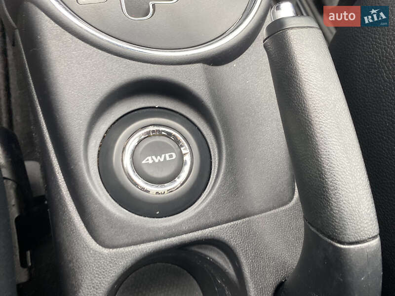 Позашляховик / Кросовер Mitsubishi ASX 2014 в Новоархангельську