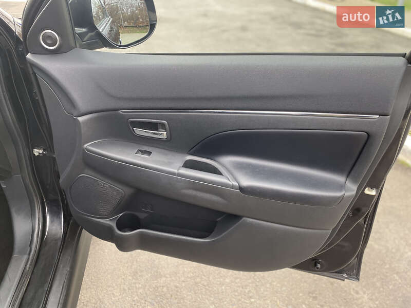 Позашляховик / Кросовер Mitsubishi ASX 2014 в Новоархангельську