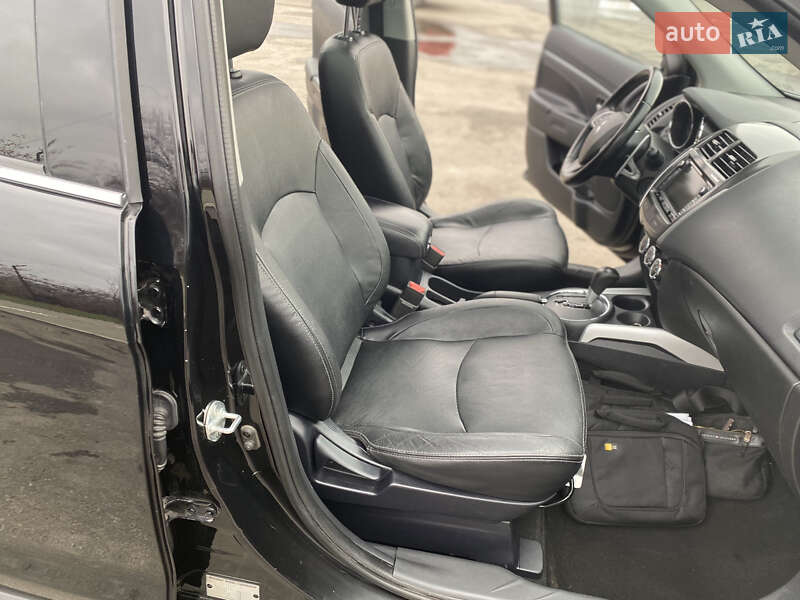 Позашляховик / Кросовер Mitsubishi ASX 2014 в Новоархангельську