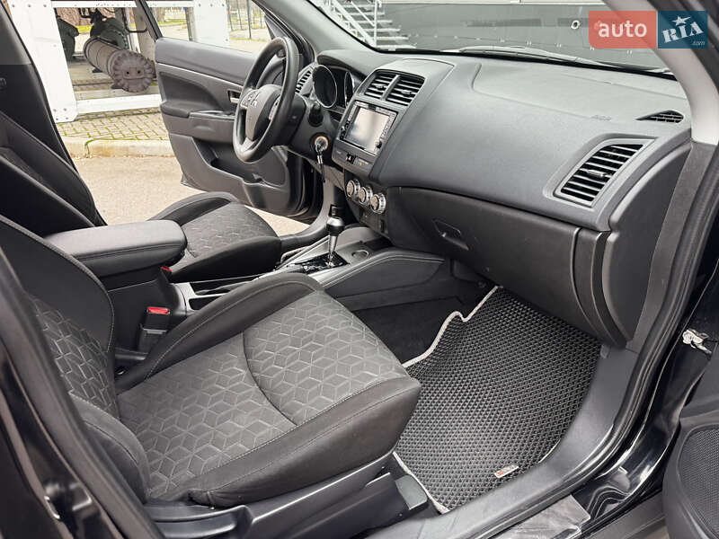 Позашляховик / Кросовер Mitsubishi ASX 2019 в Києві фото 19 Позашляховик / Кросовер Mitsubishi ASX 2019 в Києві