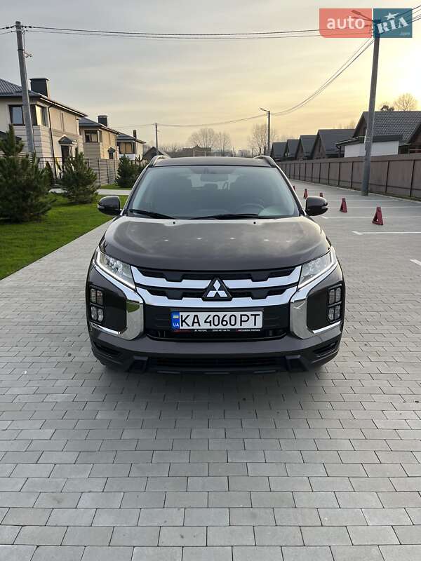 Внедорожник / Кроссовер Mitsubishi ASX 2020 в Киеве