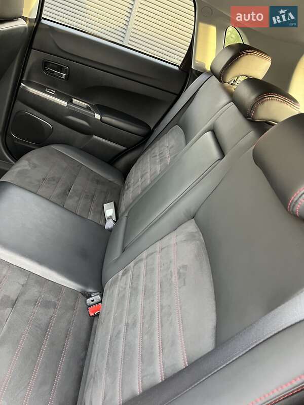 Внедорожник / Кроссовер Mitsubishi ASX 2020 в Киеве