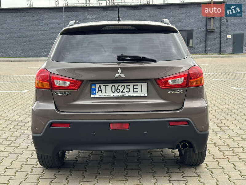 Внедорожник / Кроссовер Mitsubishi ASX 2011 в Ивано-Франковске фото 25 Внедорожник / Кроссовер Mitsubishi ASX 2011 в Ивано-Франковске