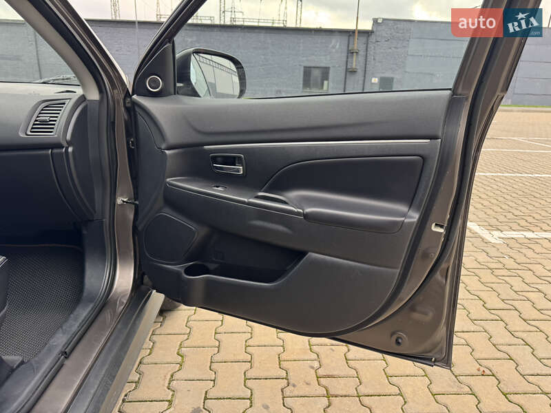 Внедорожник / Кроссовер Mitsubishi ASX 2011 в Ивано-Франковске фото 48 Внедорожник / Кроссовер Mitsubishi ASX 2011 в Ивано-Франковске