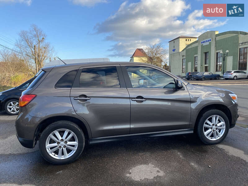 Внедорожник / Кроссовер Mitsubishi ASX 2014 в Калуше