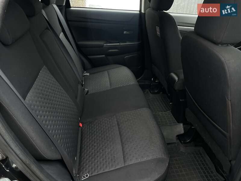 Позашляховик / Кросовер Mitsubishi ASX 2011 в Дніпрі