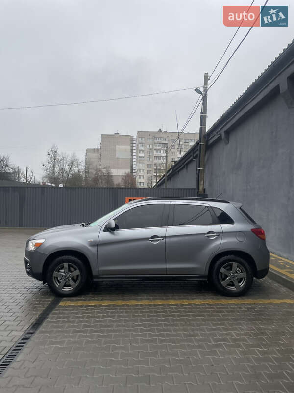 Внедорожник / Кроссовер Mitsubishi ASX 2015 в Житомире