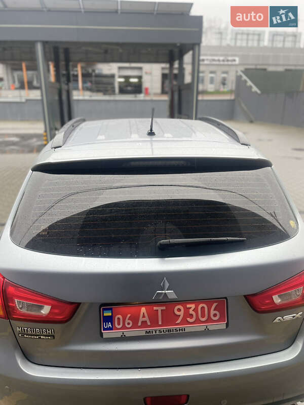 Внедорожник / Кроссовер Mitsubishi ASX 2015 в Житомире