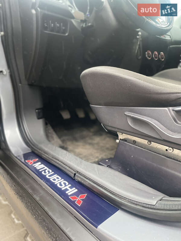 Внедорожник / Кроссовер Mitsubishi ASX 2015 в Житомире