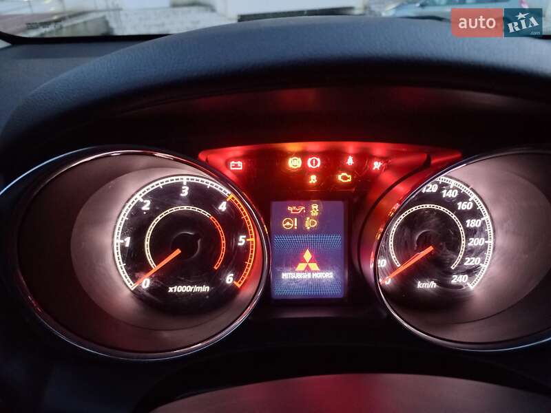 Внедорожник / Кроссовер Mitsubishi ASX 2012 в Тернополе