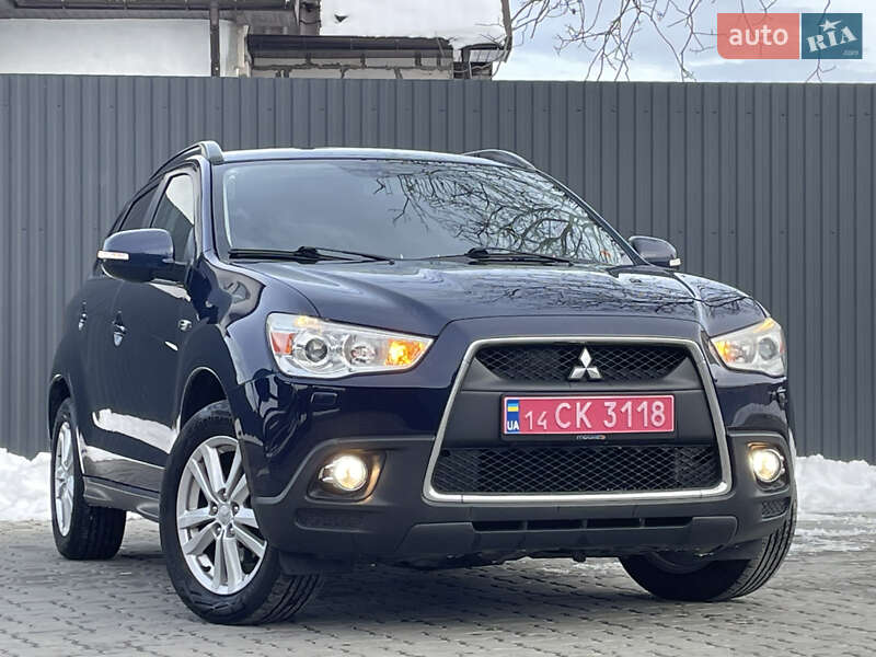 Внедорожник / Кроссовер Mitsubishi ASX 2011 в Меденичах