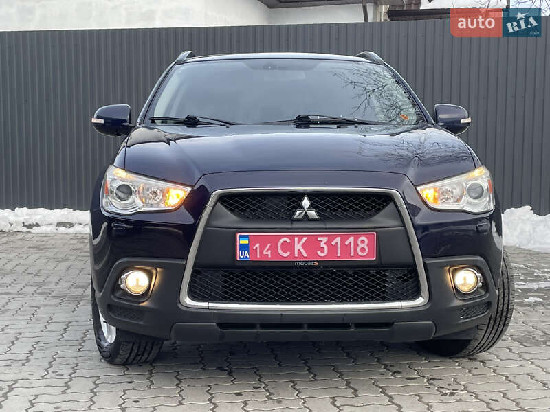 Внедорожник / Кроссовер Mitsubishi ASX 2011 в Меденичах