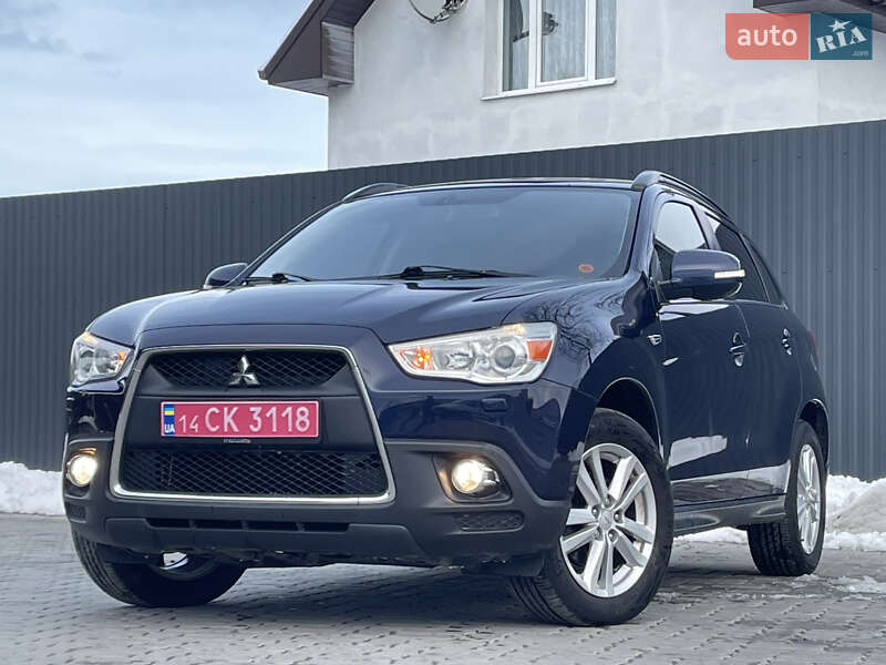 Внедорожник / Кроссовер Mitsubishi ASX 2011 в Меденичах