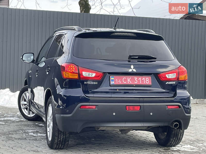 Внедорожник / Кроссовер Mitsubishi ASX 2011 в Меденичах