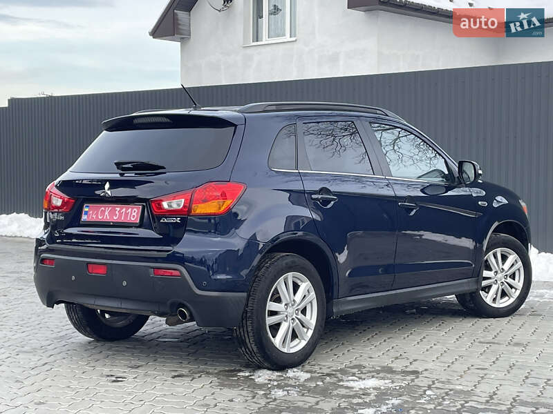 Внедорожник / Кроссовер Mitsubishi ASX 2011 в Меденичах