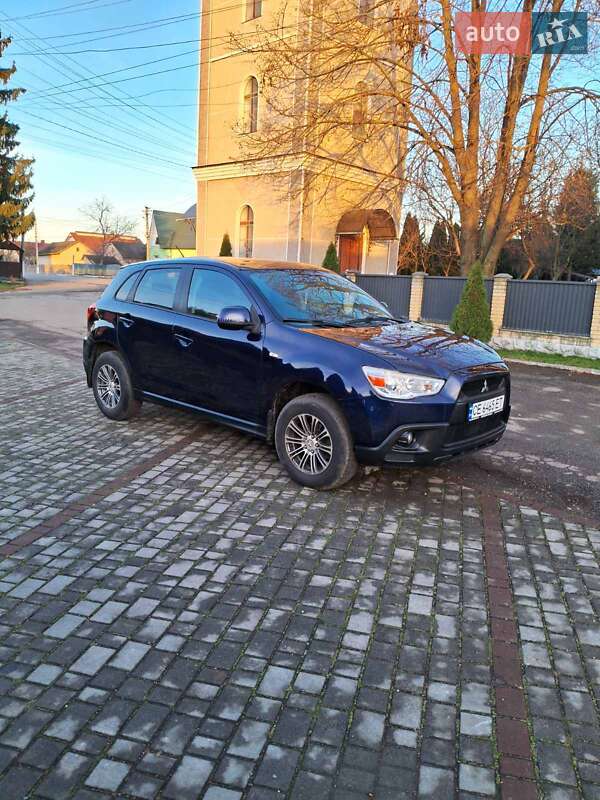 Позашляховик / Кросовер Mitsubishi ASX 2012 в Чернівцях
