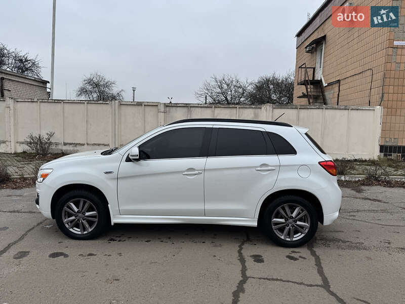 Внедорожник / Кроссовер Mitsubishi ASX 2013 в Полтаве