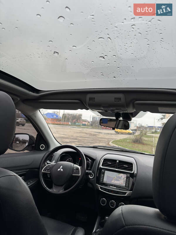 Внедорожник / Кроссовер Mitsubishi ASX 2013 в Полтаве